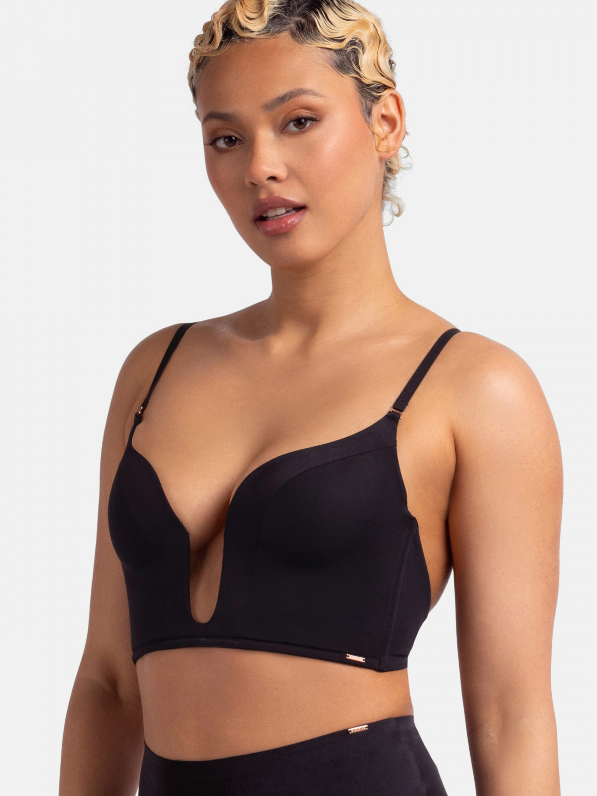 PLUNGE BRA ESSENSUAL