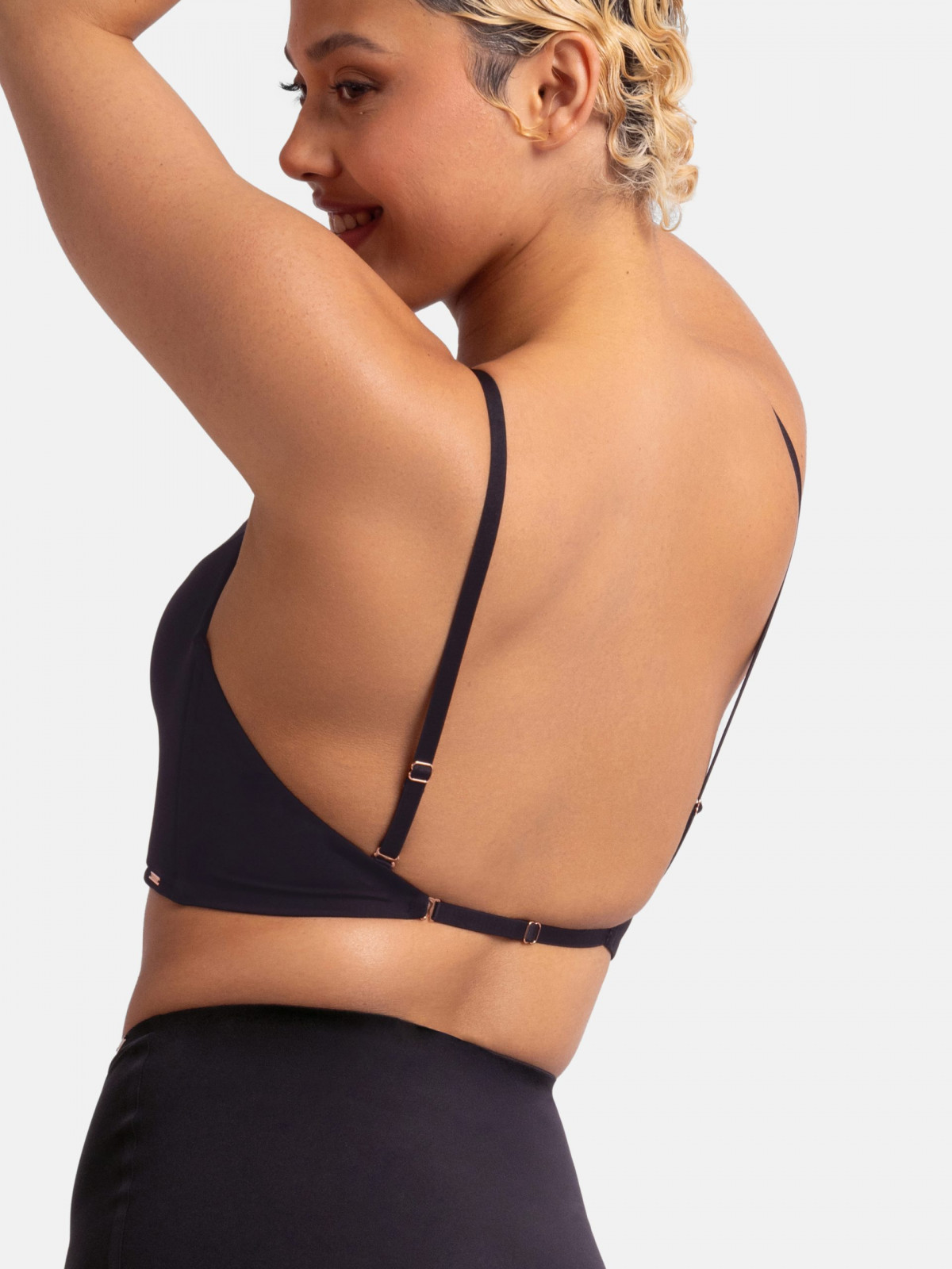 PLUNGE BRA ESSENSUAL