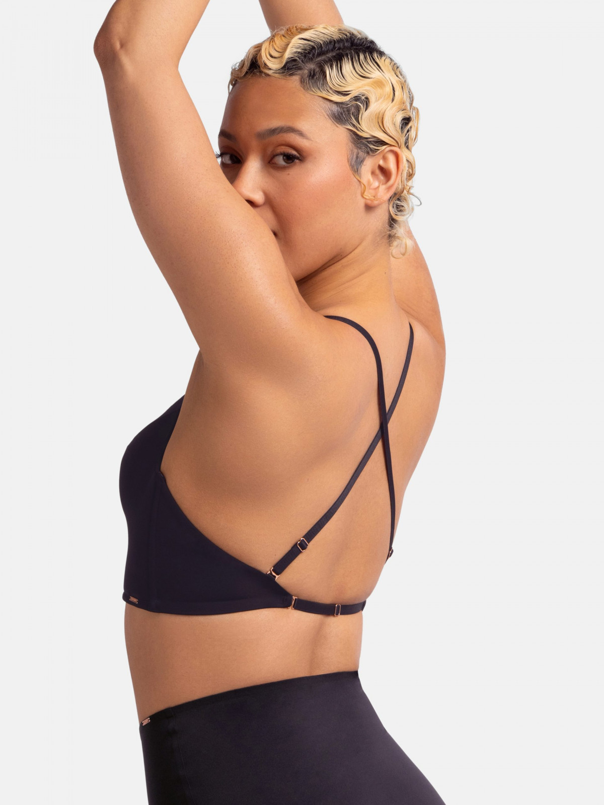 PLUNGE BRA ESSENSUAL